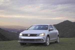 2015-Volkswagen-Jetta-_opt