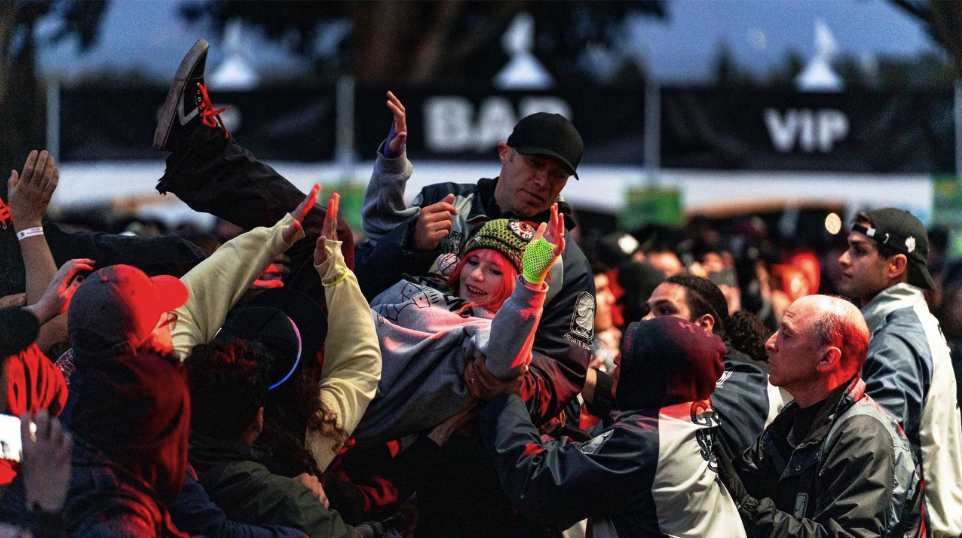 crowd surfin'