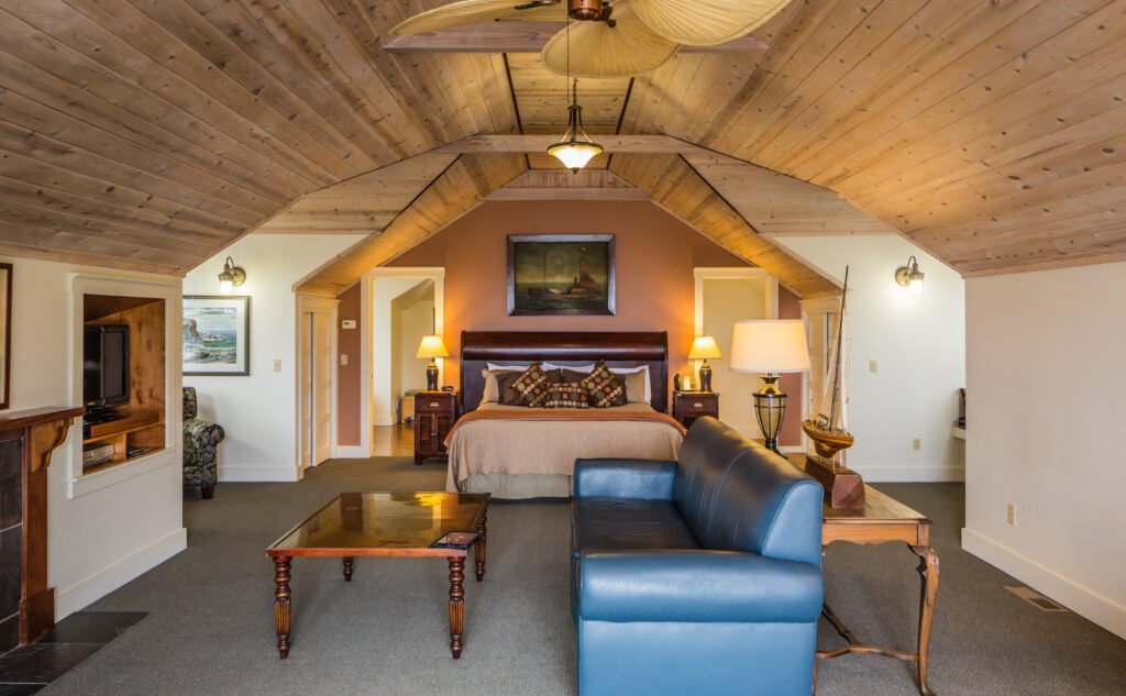 Electra Room on Mallory House Property - Photo by Brendan McGuigan